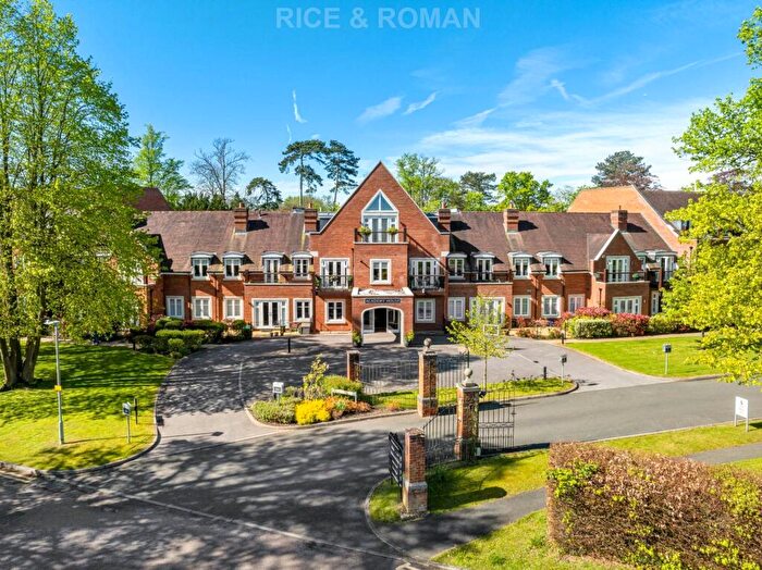 2 Bedroom Retirement Property For Sale In Academy House, Wokingham, RG40
