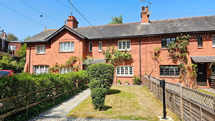 2 Bedroom Cottage For Sale In Kiln Terrace, Chapel Lane, Curridge, RG18