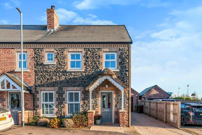 3 Bedroom Semi-Detached House For Sale In Wellington Park Crescent, Maghaberry, Craigavon, County Down, BT67