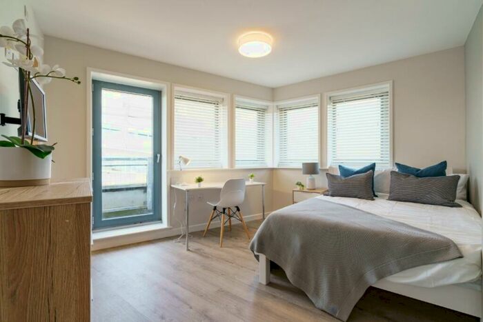 6 Bedroom Flat To Rent In Falconar Street, Newcastle, NE2