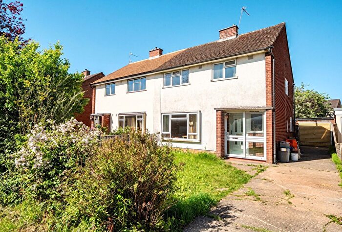 3 Bedroom Semi-Detached House For Sale In Cleevelands Avenue, Cheltenham, Gloucestershire, GL50