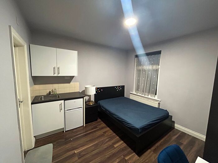 1 Bedroom Flat To Rent In Ilford, IG1