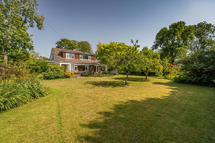 3 Bedroom Detached House For Sale In Redcotts, Wimborne, Dorset, BH21