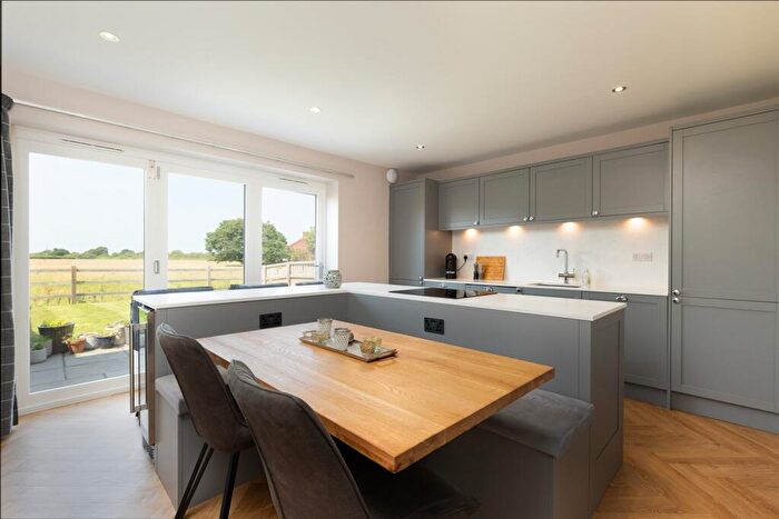 5 Bedroom Semi-Detached House For Sale In Outstanding Views And Tranquility In Newton By Tattenhall, CH3