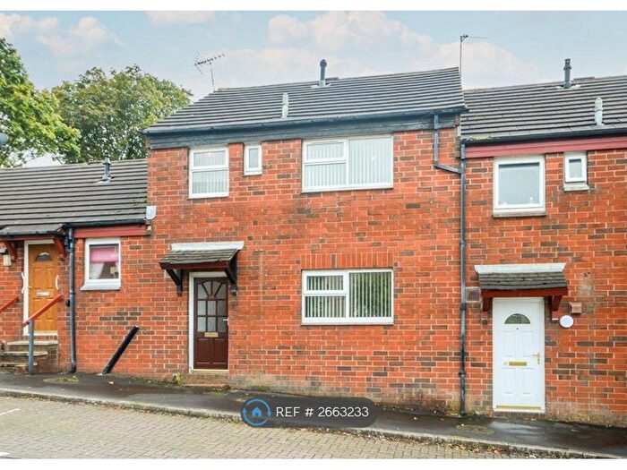 2 Bedroom Terraced House To Rent In Quaker Lane, Darwen, BB3