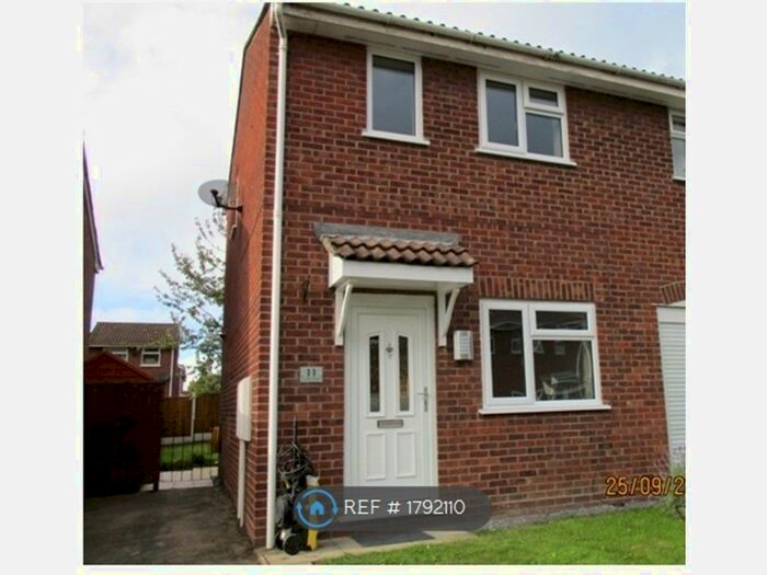 2 Bedroom End Of Terrace House To Rent In Duchy Close, Stretton, Burton-On-Trent, DE13