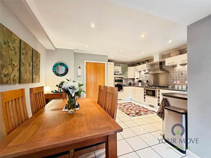 4 Bedroom Terraced House For Sale In Kings Walk, Holland Road, Maidstone, Kent, ME14