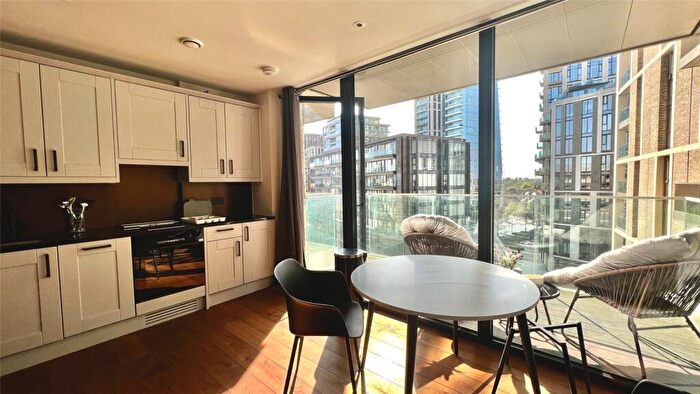 1 Bedroom Apartment For Sale In Emery Way, Wapping, E1W