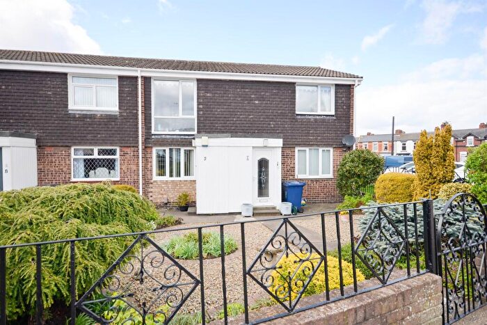 2 Bedroom Flat To Rent In Cauldwell Place, South Shields, NE34