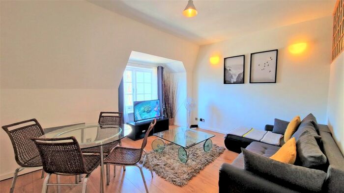1 Bedroom Flat To Rent In Vassalli House, Central Road, Leeds, LS1