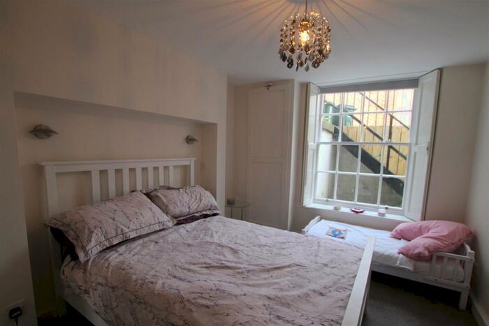 2 Bedroom Apartment To Rent In Claremont Place, Spital Tongues, NE2