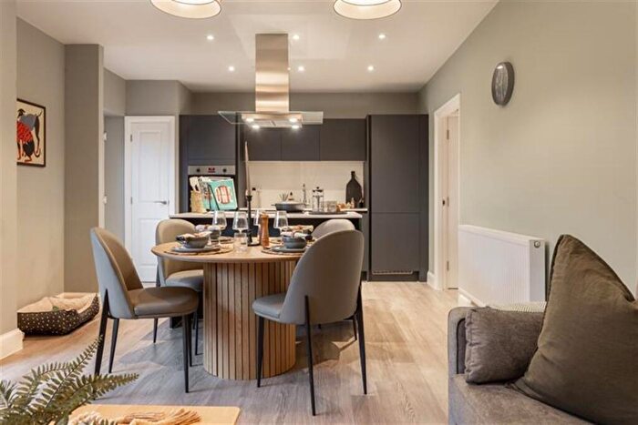 4 Bedroom Terraced House To Rent In Casa, Abbey Court, Kirkstall, Leeds, LS5