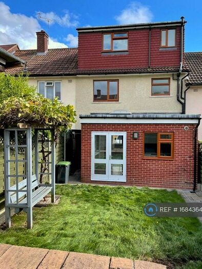 3 Bedroom Terraced House To Rent In Crossfields, Loughton, IG10
