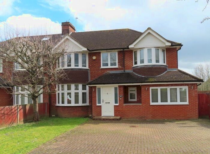 5 Bedroom Property To Rent In Watford Road, St Albans, Hertfordshire, AL2