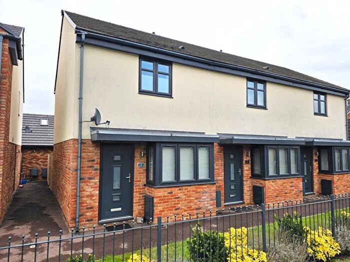 2 Bedroom End Of Terrace House To Rent In King Close, Hardwicke, Gloucester, GL2