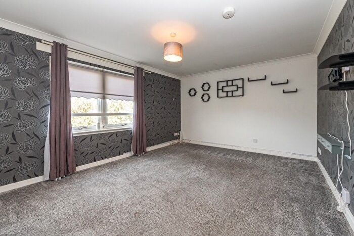2 Bedroom Flat To Rent In Ravensheugh Road, Musselburgh, East Lothian, EH21