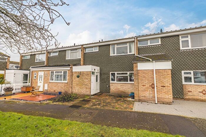 3 Bedroom Property To Rent In The Gower, Thorpe, TW20