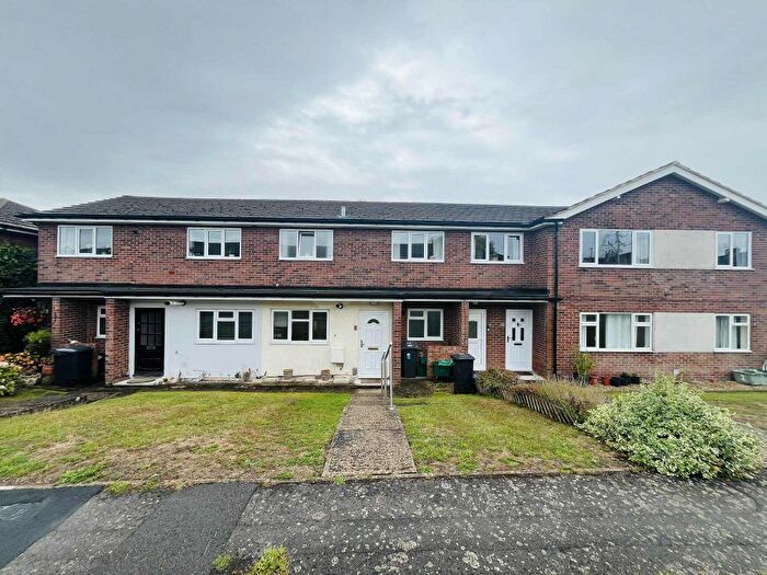 1 Bedroom Maisonette To Rent In Audley Close, Newbury, RG14