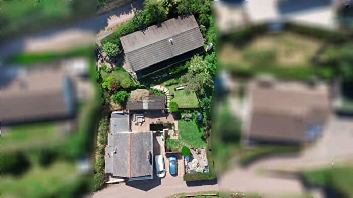 4 Bedroom Detached House For Sale In Broadlay, Ferryside, SA17