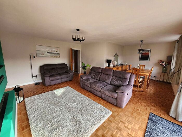 3 Bedroom Bungalow For Sale In Eastchurch Road, Cliftonville, Margate, CT9