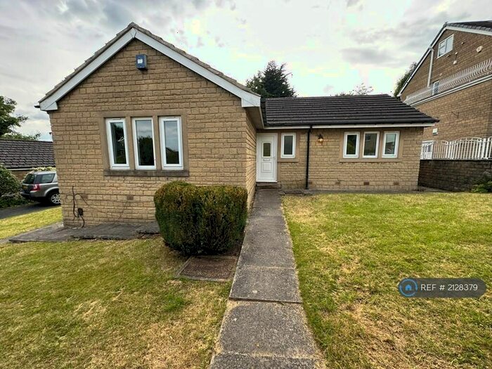 4 Bedroom Bungalow To Rent In Northcroft Rise, Bradford, BD8