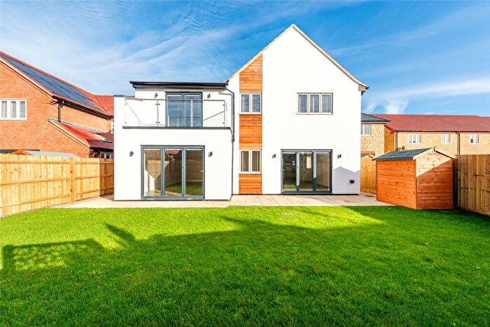 5 Bedroom Detached House To Rent In Castlethorpe Road, Hanslope, Milton Keynes, Buckinghamshire, MK19