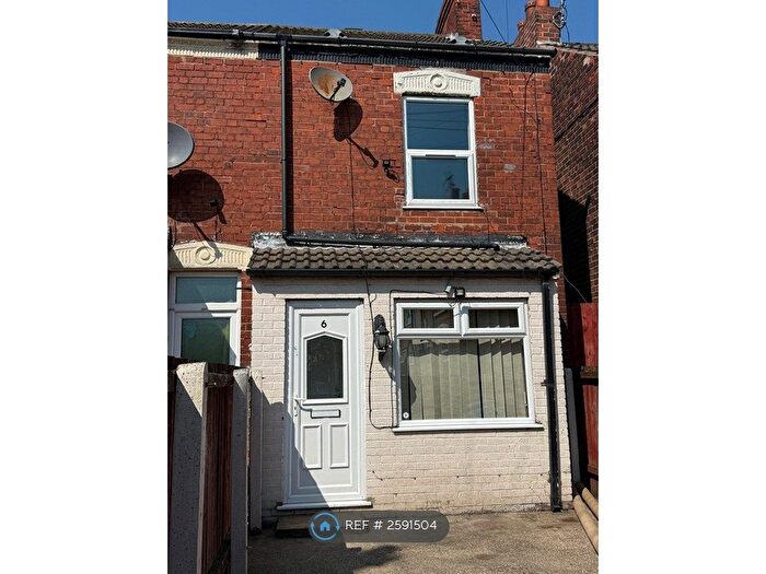 2 Bedroom Terraced House To Rent In Farringdon View, Hull, HU5