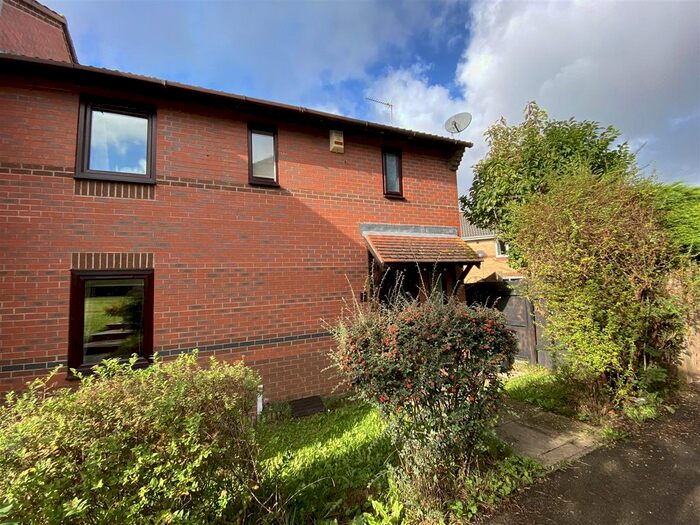 3 Bedroom End Of Terrace House To Rent In Preston Close, Chepstow NP16