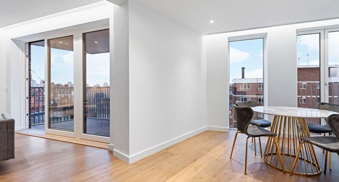 1 Bedroom Flat For Sale In Dorset House, Clerkenwell, WC1X