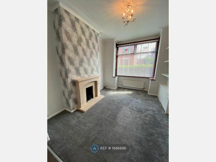 2 Bedroom Terraced House To Rent In Main Street, Failsworth, Manchester, M35