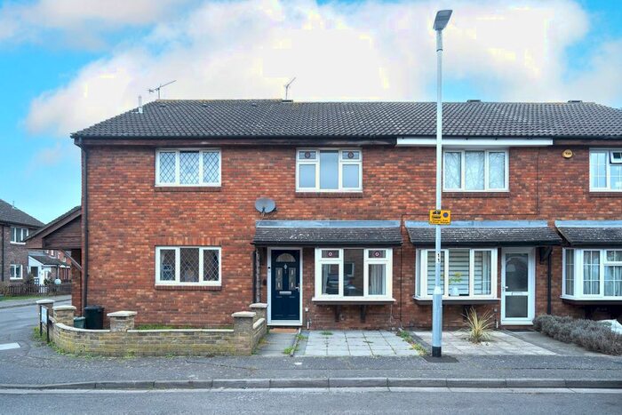 2 Bedroom Terraced House To Rent In Hambledon Close, Hillingdon, Uxbridge, UB8