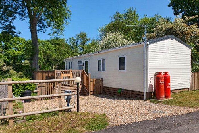 2 Bedroom Caravan For Sale In Two Bed Carnaby Oakdale, Waveney Valley Lakes, Wortwell, Harleston, Norfolk, IP20