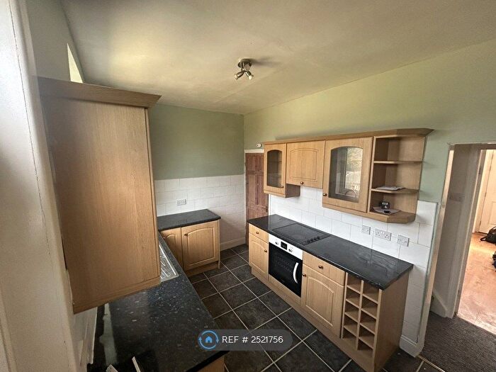 2 Bedroom Terraced House To Rent In Weeland Road, Sharlston Common, Wakefield, WF4