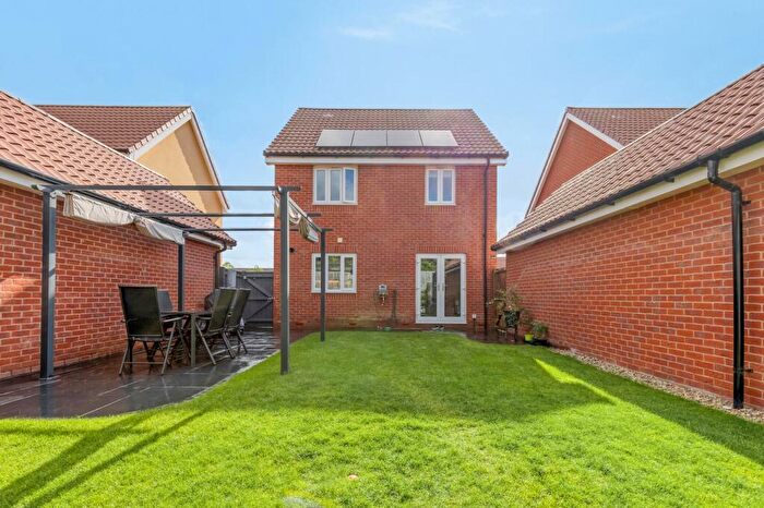 3 Bedroom Detached House For Sale In Chain Free In Attleborough, NR17