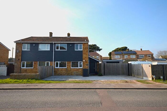 3 Bedroom Semi-Detached House For Sale In Harden Road, Lydd, TN29