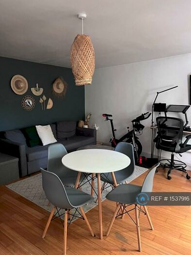 1 Bedroom Flat To Rent In Cheam House, London, Elephant And Castle, SE11