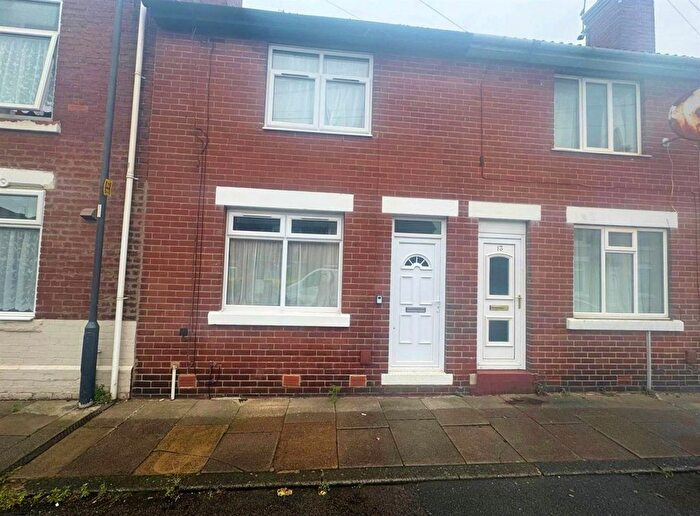 2 Bedroom Terraced House To Rent In Mona Road, Balby, Doncaster, DN4