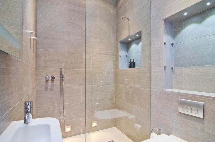 2 Bedroom Flat To Rent In Creechurch Lane, Epc:C, EC3A