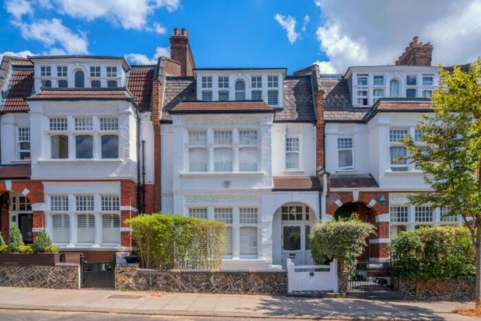 5 Bedroom Terraced House To Rent In Glenmore Road, Belsize Park, London, NW3