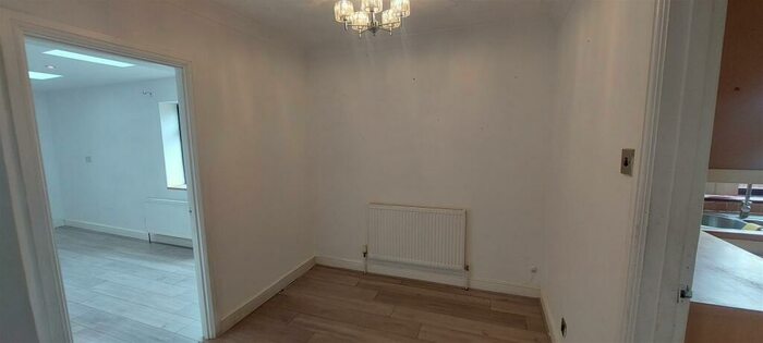 4 Bedroom Semi-Detached House To Rent In Thornleigh Dr, Orton Longueville, Peterborough, PE2