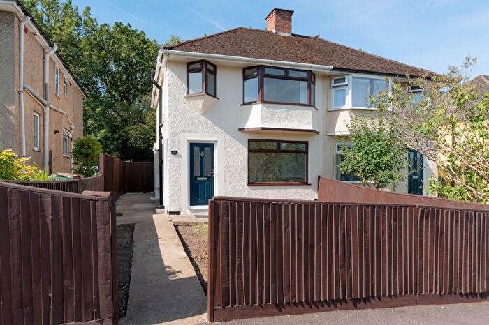 3 Bedroom Semi-Detached House For Sale In Headley Way, Headington, OX3