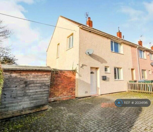 3 Bedroom End Of Terrace House To Rent In Brazil Street, Coventry, CV4