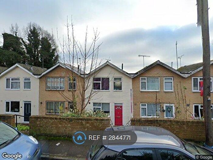 3 Bedroom Terraced House To Rent In Mansfield Walk, Maidstone, ME16