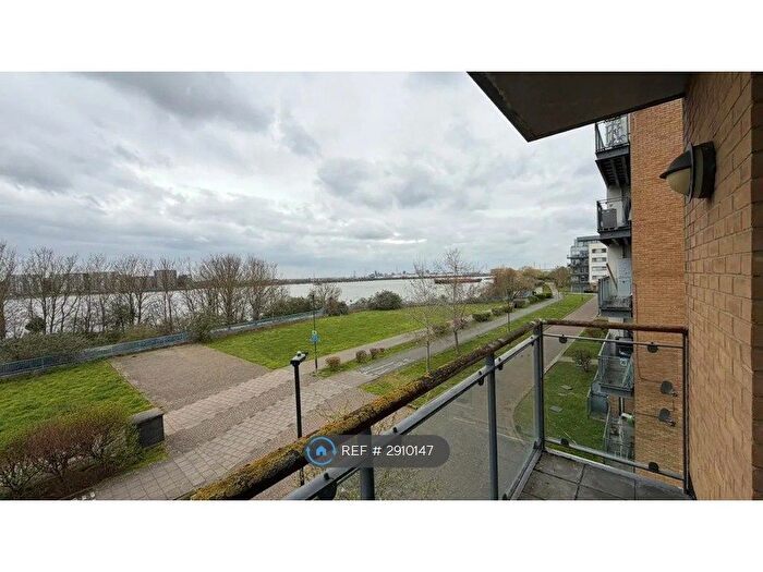 2 Bedroom Flat To Rent In London, London, SE28