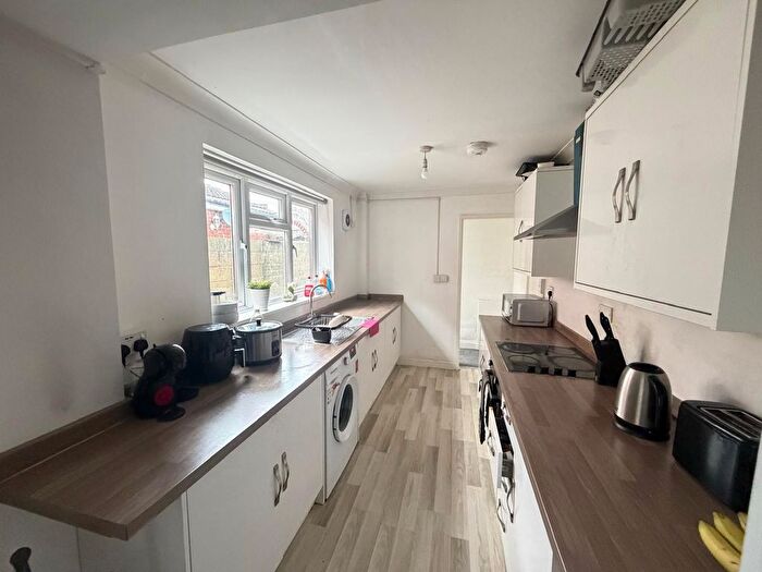 5 Bedroom Property To Rent In Brintons Road, Southampton, SO14