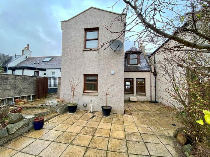 3 Bedroom End Of Terrace House For Sale In Colsea Square, Cove Bay, Aberdeen, AB12