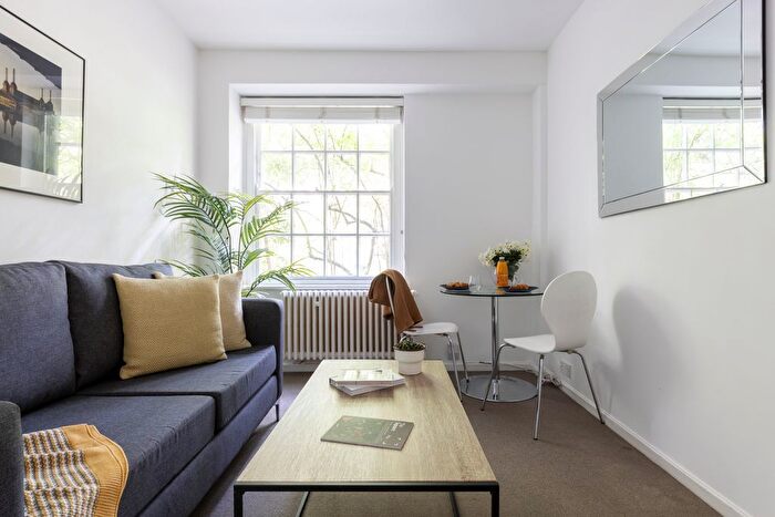 1 Bedroom Flat To Rent In Raleigh House, Dolphin Square, Chichester Street, London, London, SW1V