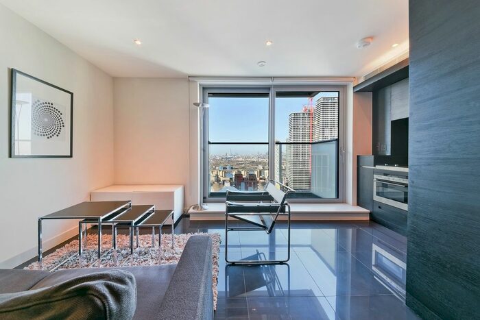 Studio To Rent In West Tower, Pan Peninsula, Canary Wharf E14