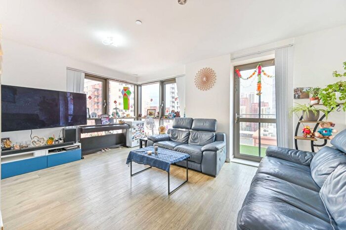 3 Bedroom Flat For Sale In Olympic Way, Wembley Park, Wembley, HA9
