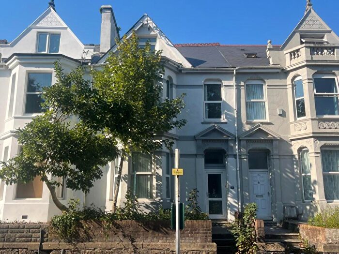 6 Bedroom House To Rent In Beaumont Road, Plymouth, PL4